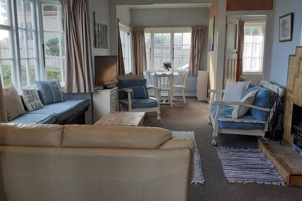 Beachfront Bliss Paraparaumu Exterior foto
